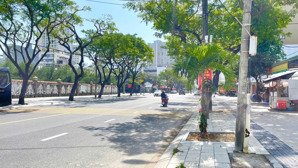 lô góc 2 mặt tiền hồ nghinh, cách biển vài bước chân, sát four points, tiềm năng tăng giá cực mạnh