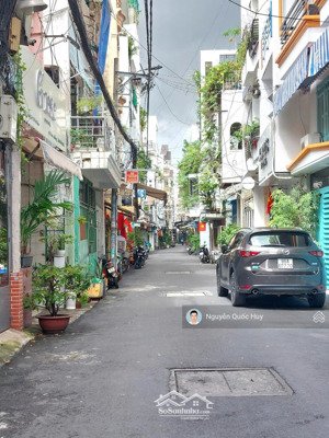 nhà đẹp 5 tầng sát trường sa - ô tô ngủ nhà - 58m2 chỉ 14,x tỷ