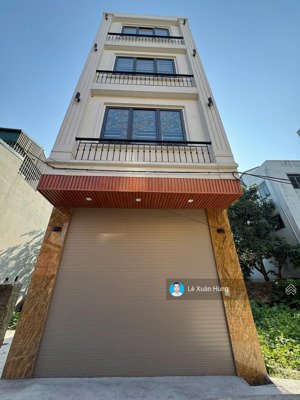 nhà đơn lập dân xây mới đông dư gia lâm trong đê .duy nhất căn này giá 5,25 tỷ