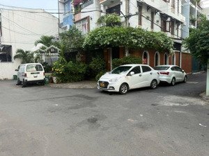 hàng hiếm !!! 5 tầng, 4x18, hẻm xe tải 8m có vỉa hè, phan huy ích p12 gò vấp, đối diện emart 2