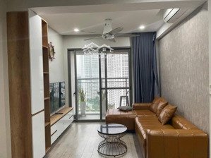 căn hộ 95m2 giá bán 6,8 tỷ có sổ hồng