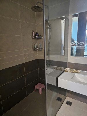 cho thuê căn hộ 2pn, đầy đủ nội thất, nhà thoáng đẹp