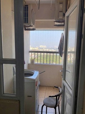 bán 2 ngủ 2vs sổ đỏ chính chủ tòa vp3 linh đàm hà nội tầng 2x diện tích 69,8 m2 phòng ngủ:2, wc: