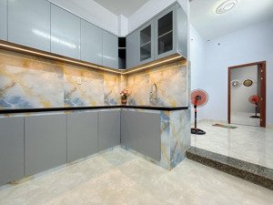 bán nhà đẹp đón tết - diện tích khủng bùi minh trực q8 - 140m2 sử dụng - chỉ 5.23 tỷ