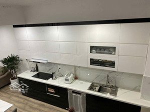 hàng đầu tư dòng tiền - lạc long quân - tây hồ