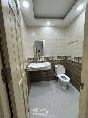 bán căn hộ chung cư hoàng quân đường nguyễn văn linh bình chánh