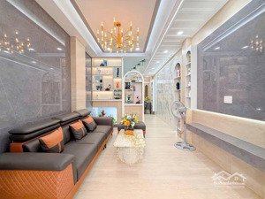 nhà 3 tầng - 4 phòng tân hưng . q7 253 trần xuân soạn quận 7