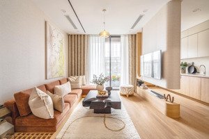 cần bán căn 3pn - 96m2 - the charm - 8.4 tỷ