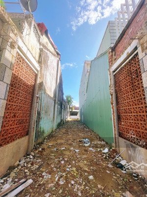 115m2 đất kiệt ôtô trưng nhị hải châu 5,1 tỷ ( 44tr/m2 )