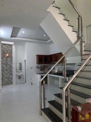 nhà 3t nội khu gò cát, p.phú hữu, q9 - 64m2 , đường 7m nhỉnh 4tỷ