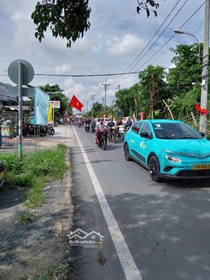 siêu phẩm xuất hiện mặt tiền đường mai bá hương vòng xoay chợ cầu sáng dt 9x60 khu vực kinh doanh