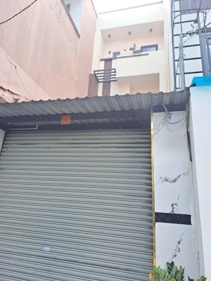 nhà quang trung đất nở hậu hiếm xe hơi thông gò vấp quang trung, p. thông tây hội