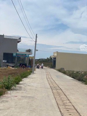 tt long hải khu trung tâm 1 tỷ 9 bớt lộc cách biển long hải 1,5km, 106.5m2, 5,4 x 20m, full thổ cư