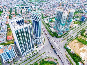 cắt lỗ căn cc 2,5pn golden crown hải phòng/ ban công hướng tây bắc/ view hồ phương lưu