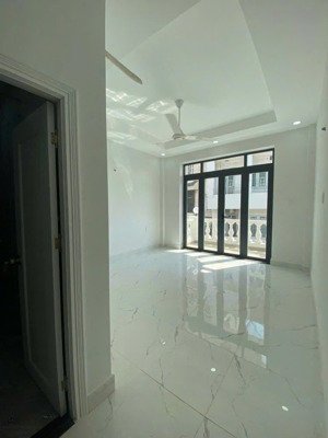 chính chủ - hxt 170/39 tân sơn nhì - 4x17- 3 tầng +st - 4pn-3wc- giá rẻ