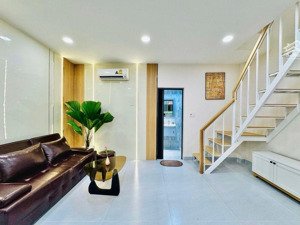 nhà full nội thất sát quận 1- hẻm sạch phan văn hân - p.gia định - bình thạnh - 3.9 tỉ tl