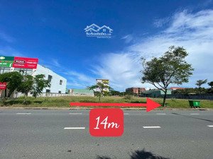 bán lô đất biệt thự mặt tiền hùng vương. diện tích: 490m2 (14*35) full đất ở đô thị vị trí đắc địa