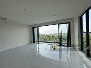 3pn centery góc - dt 121m2 - view cây xanh, tầng cao - giá (102%) 9.8 tỷ