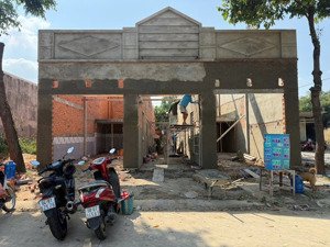 dãy trọ mới xây ngay kcn mỹ phước 3,thới hoà, bến cát, 150m2/ 750 triệu,sổ sẵn,gần chợ, dân cư đông