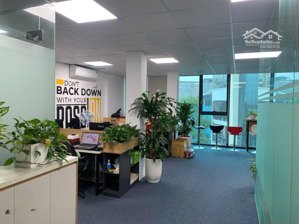 chính chủ cho thuê sàn văn phòng 70m2 tại nguyễn xiển giá chỉ 11 triệu