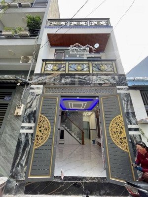 lê văn quới -ngay ngã tư bốn xã -hẻm 5m -2 tầng -48m2-3pn-có pn dưới trệt-chỉ 4.7 tỷ