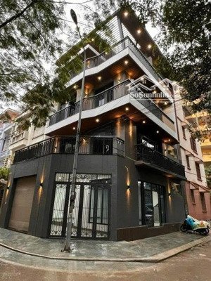 cho thuê nhà mp xã đàn, 170m2 x 2 tầng, mặt tiền 7m, thông sàn, vị trí giữa phố, giá thuê 170tr