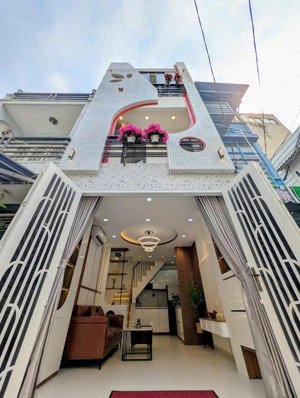 sát hẻm oto khu vip ngay lê văn sỹ, phú nhuận - nở hậu 5m, 3 tầng, 3pn full nội thất. nhỉnh 5 tỷ