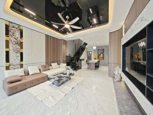 bán nhà luxury hạng sang sát trần nam trung, siêu thị,trường quốc tế hoà xuân,đà nẵng