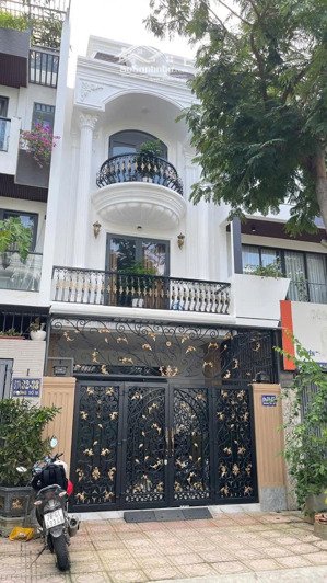 nhà đẹp gần sông quán trường vào ở ngay - khu đô thị hà quang 2