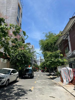 bán nhà 3 tầng góc 2 mt sương nguyệt ánh, gần hồ nghinh, gần biển mỹ khê, đà nẵng- giá tốt 1x tỷ