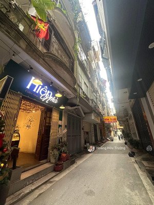 bán nhà phân lô trần quốc hoàn dt 40m2 5 tầng - ngõ thông - kinh doanh!!!