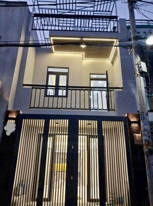 lê văn quới ngay ngã tư bốn xã -hẻm 7m thông-xe hơi đỗ cửa-sát mặt tiền-3 tầng 52m2-giá 4.99 tỷ