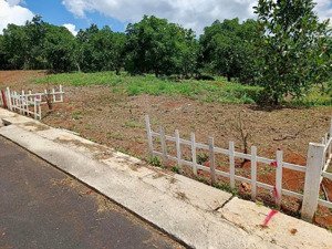 bán 4226m2 đất thổ cư hai mặt tiền đường gần cafe mê linh garden, trục đường 725 (nam ban - đà lạt)