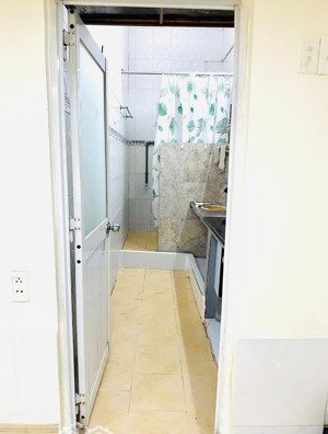 cho thuê gấp! chỉ 6.5tr có ngay căn hộ phạm văn hai giá rẻ nhất vùng!