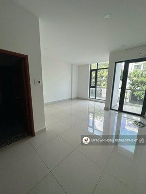 [saigon mystery] nhà phố liền kề kế đảo kim cương cho thuê 65 triệu | trống sẳn