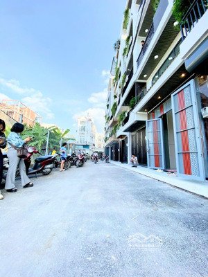 bán nhà mới tx33 quận 12, gần ngã tư ga đường xe tải thông, 4x16 giá 7.1 tỷ