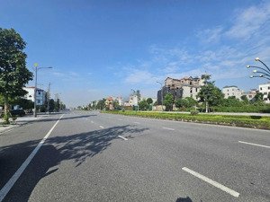 bán lô đất biệt thự thông 2 đầu mặt lý thánh tông 53m, đại hoàng long, võ cường, tp bn.
dt 270m2