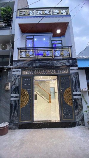 bán nhà 2 tầng lê văn quới ,dt 48m2, giá 7tỷ nhỉnh 4pn+ 3vs hẻm xe hơi