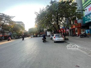 nhà ngọc lâm - dân xây - 3 thoáng, 4 pn, đủ công năng, gần mặt phố - hồ tai trâu