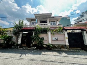 khuôn lớn 500m2 đường nguyễn văn hưởng, thảo điền. 20mx25m - 3 tầng xd: hầm 7tầng - giá 99tỷ