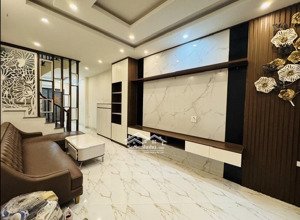 bán nhà riêng lạc trung - minh khai - cách mặt phố 20m - nhà đẹp khá mới - ngõ nông gần ô tô.