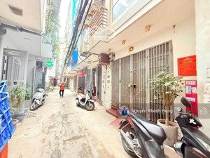 bán nhà riêng phố dương quảng hàm dt 55m2 x 5 tầng, ô chờ thang máy, ô tô dỗ cửa, giá 13.8 tỷ