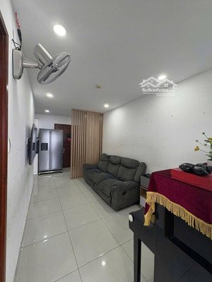 bán gấp căn hộ 8x plus, q12, 63m2, 2pn, 2wc, full nt, giá 1 tỷ 840