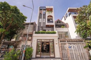 bán nhà đẹp view kênh đào mt đường 10m có gara - liền kề phú mỹ hưng q7 5x18m 4 tầng phạm hữu lầu