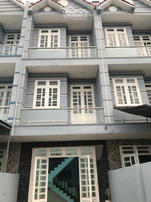 bán nhà 4*20m 4pn mặt tiền đường nguyễn thị sưa kinh doanh buôn bán vĩnh lộc a