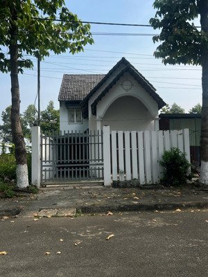 cần tiền xài tết bán gấp căn nhà ở tđc phước khánh , nhà mái thái giá chỉ bằng đất trống