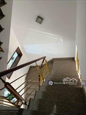 căn góc - xe hơi đỗ trước nhà! bán căn hoàng hoa thám (4,7x9m) - 5 tầng. giáp phan đăng lưu