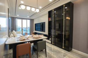 suất ngoại giao duy nhất 1 căn 2pn the queen 360 gp ban công đông nam, giá rẻ hơn 20%