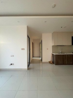 bán căn hộ q7 boulevard căn góc 2pn, 70m², giá tốt ở ngay 3.75 tỷ