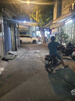 bán nhà đường xe hơi 685 xô viết nghệ tĩnh p26 bình thạnh